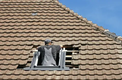 Pose de velux à Mortagne sur Gironde